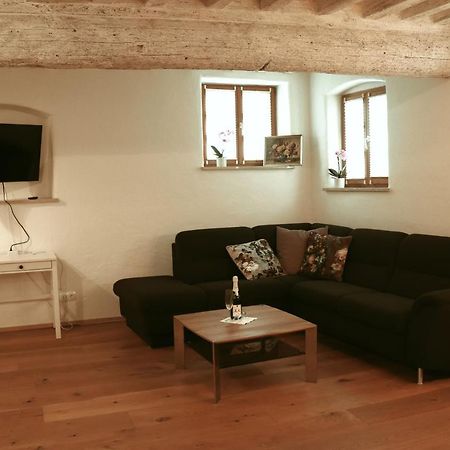 Stilvolle Wohnung Auf 50 M² Mit Parkplatz Und Wifi Kraiburg am Inn 외부 사진